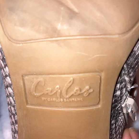 Carlos Santana Beige and Black snakeskin Ankle Booties - Picture 2 of 6